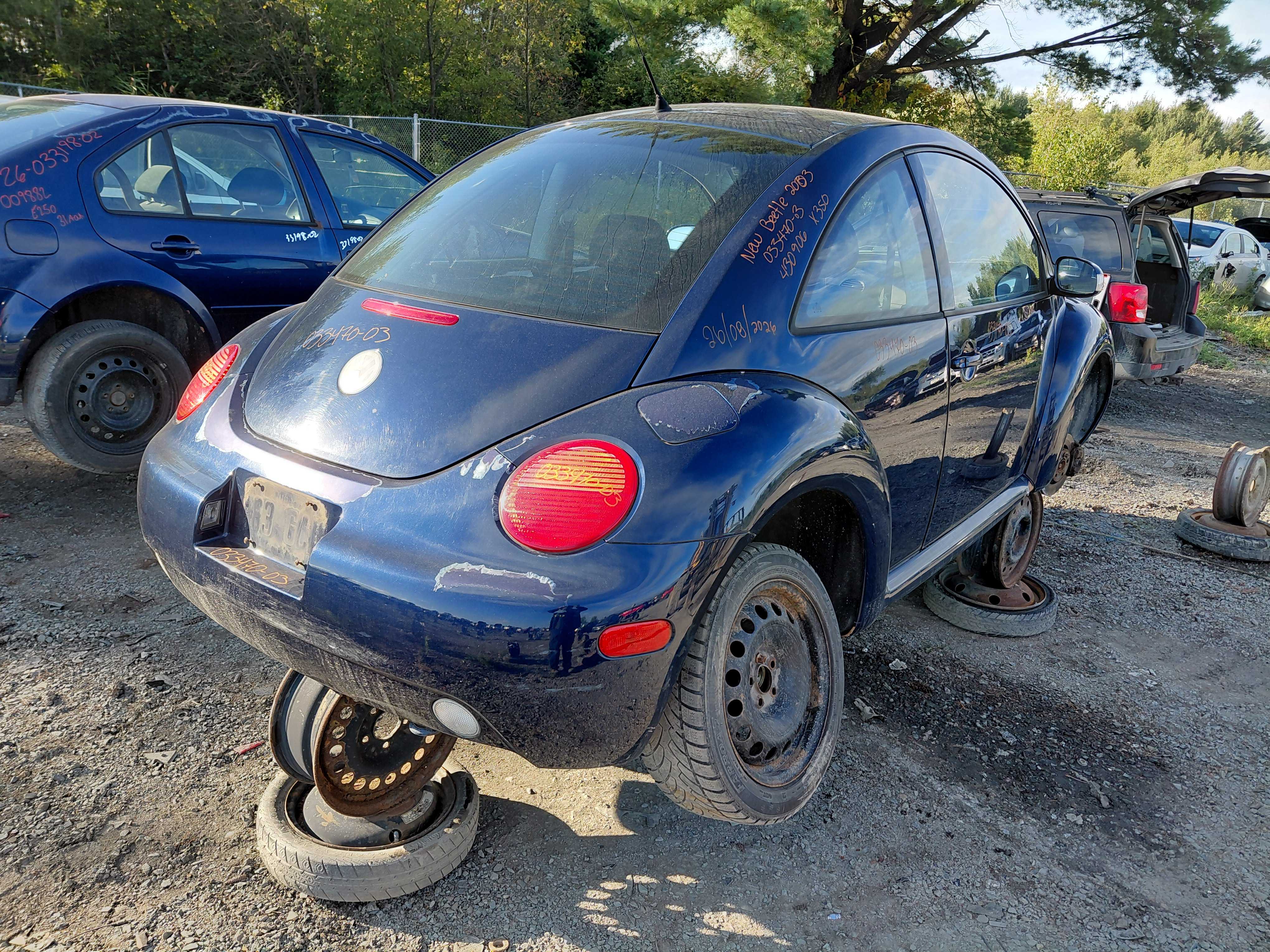 VOLKSWAGEN NEW BEETLE 2003