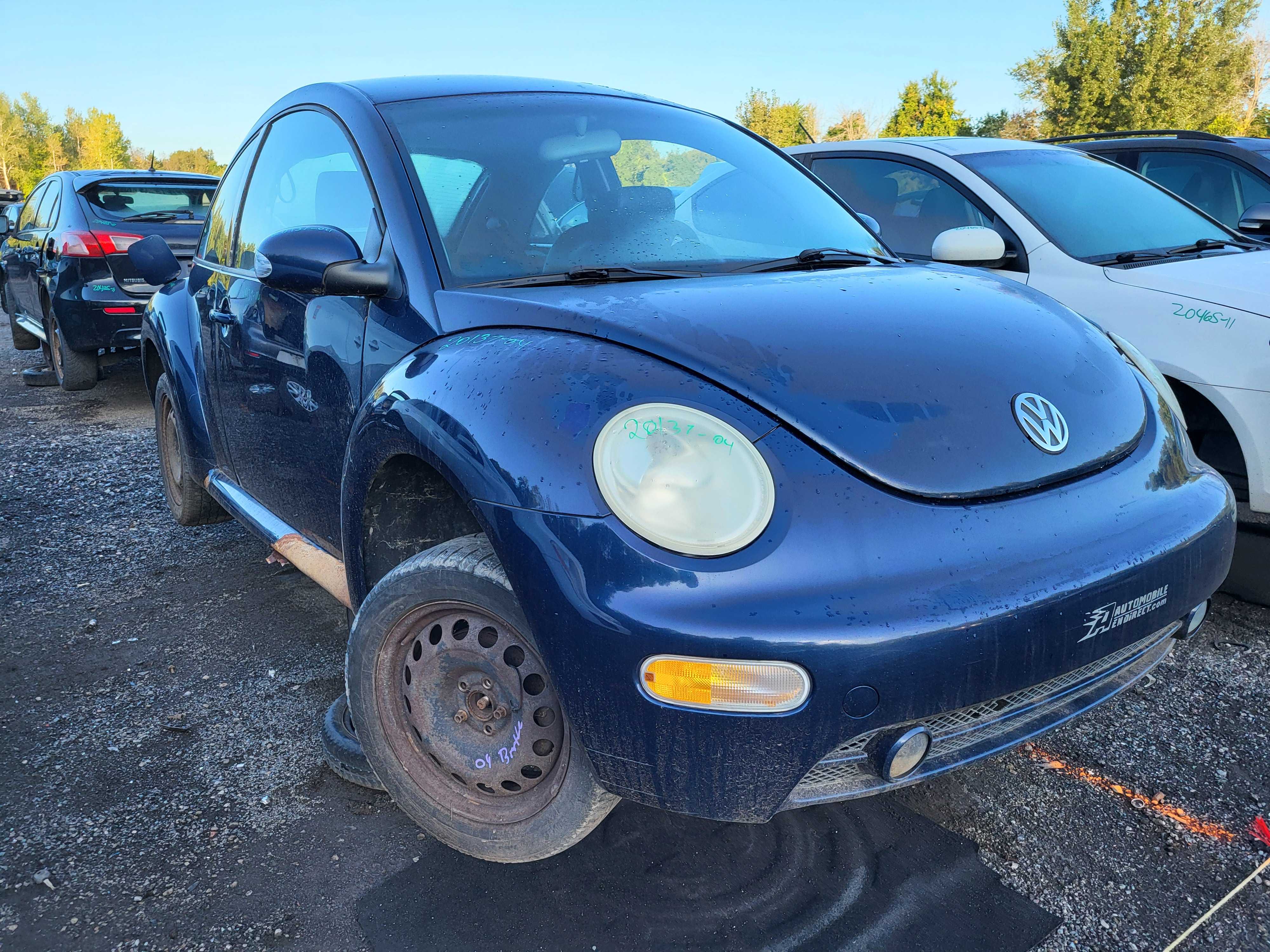 VOLKSWAGEN NEW BEETLE 2004