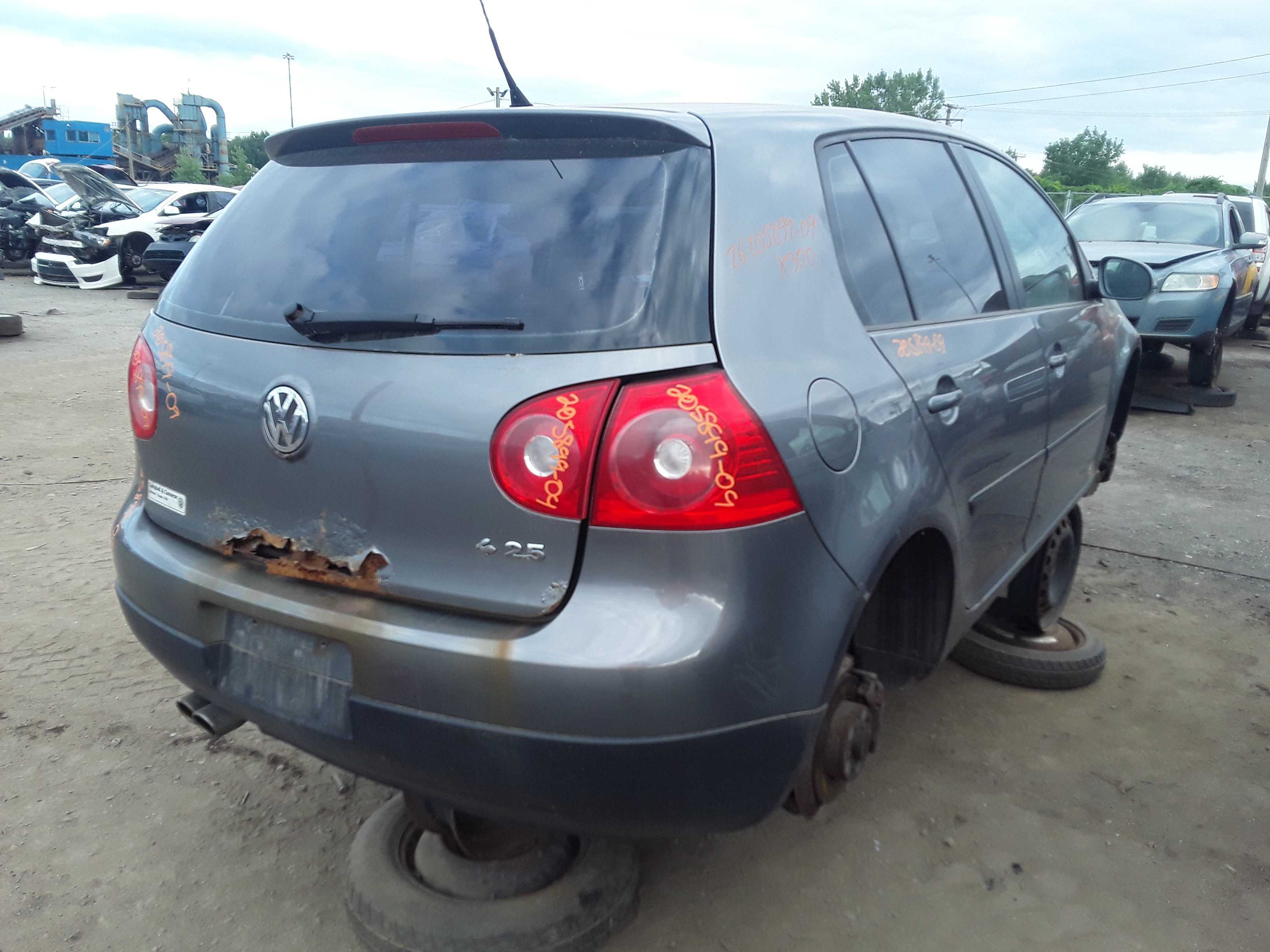 VOLKSWAGEN RABBIT 2009