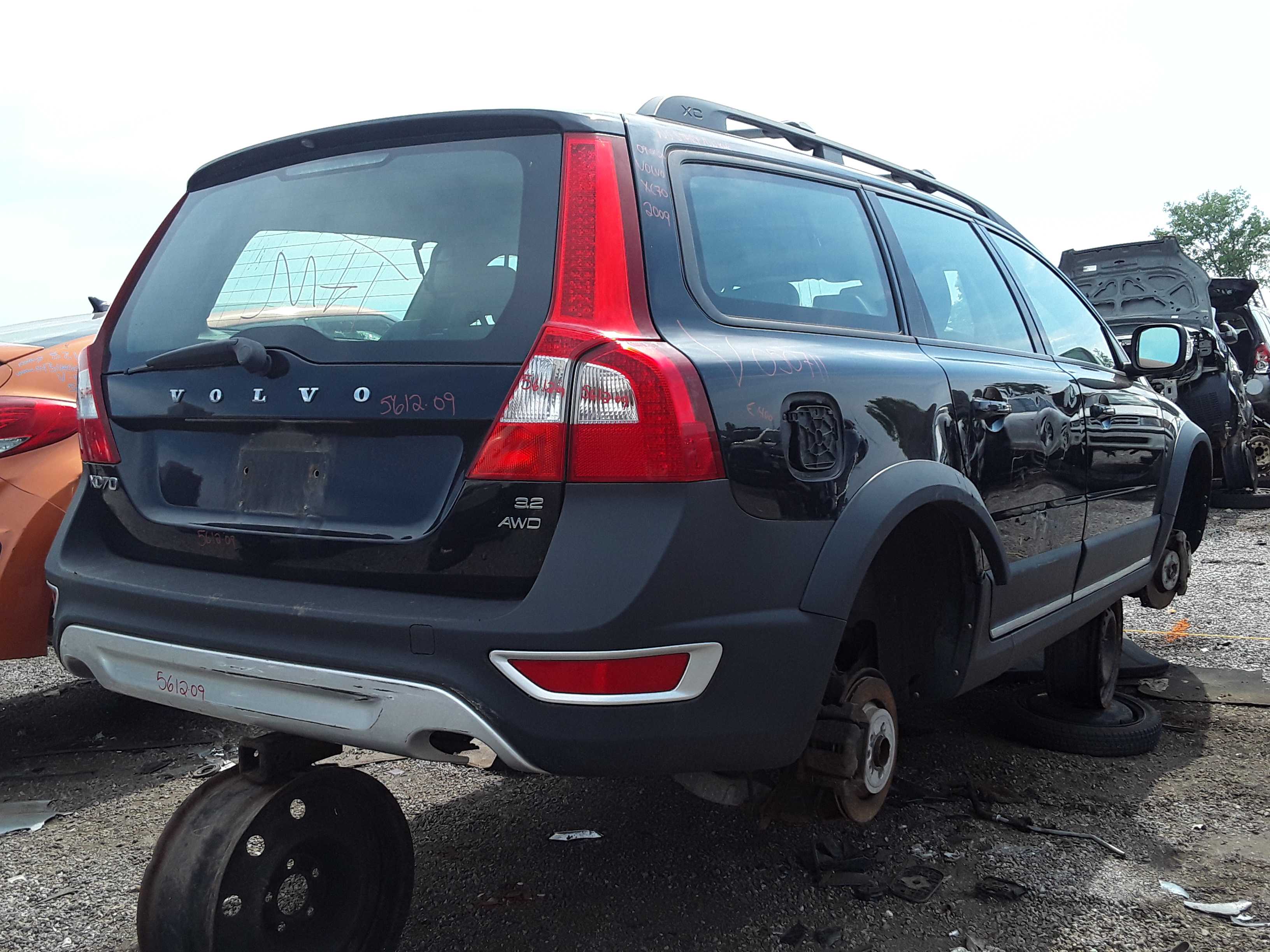VOLVO XC70 2009